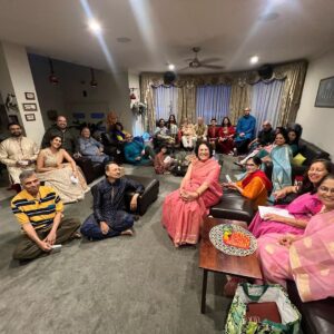 Anusha Dandekar Instagram - Diwali at home was a first and last…
But the BEST EVER! The perfect way to start the new year… my heart is so so full, so grateful. 
Blessings on blessings to you all… 
❤️🪔❤️