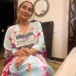 Anusha Dandekar Instagram - So officially wanted to let you know… I just shot for another film🫠 A Marathi film… 🩵 These are the moods I felt through it. ✨ I really love doing it, it’s a new challenge, hard work and brings so much joy. 🥹 Makes my heart happy! ❤️ Can’t wait for you to see it. 💕 🎥 🍿 So Grateful 🙏🏼 All the details coming soon😘