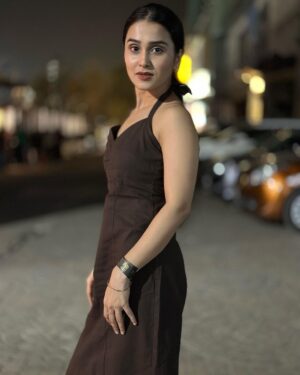 Anushka Kaushik Instagram - Night walker ??? 
.
.
.
.
.
.
#nightdrive #nightlife #ootdindia #potrait #potraitphotography #iphone14pro #iphonephotography #anushkakaushik