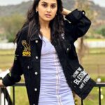 Anushka Kaushik Instagram - Bas akele hi chal diye 🥲 . . . . Location: @beigelooksgood #mood #moodoff #lonely #single #singlegirls #singlelife #independent #independentwoman #anushkakaushik Beige