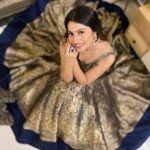 Aparna Dixit Instagram - Ohh so pretty!! . Wearing @datetheramp Styled by @yourstylistforever Jewellery @miranabymegha HMU @makeupstorybyroma