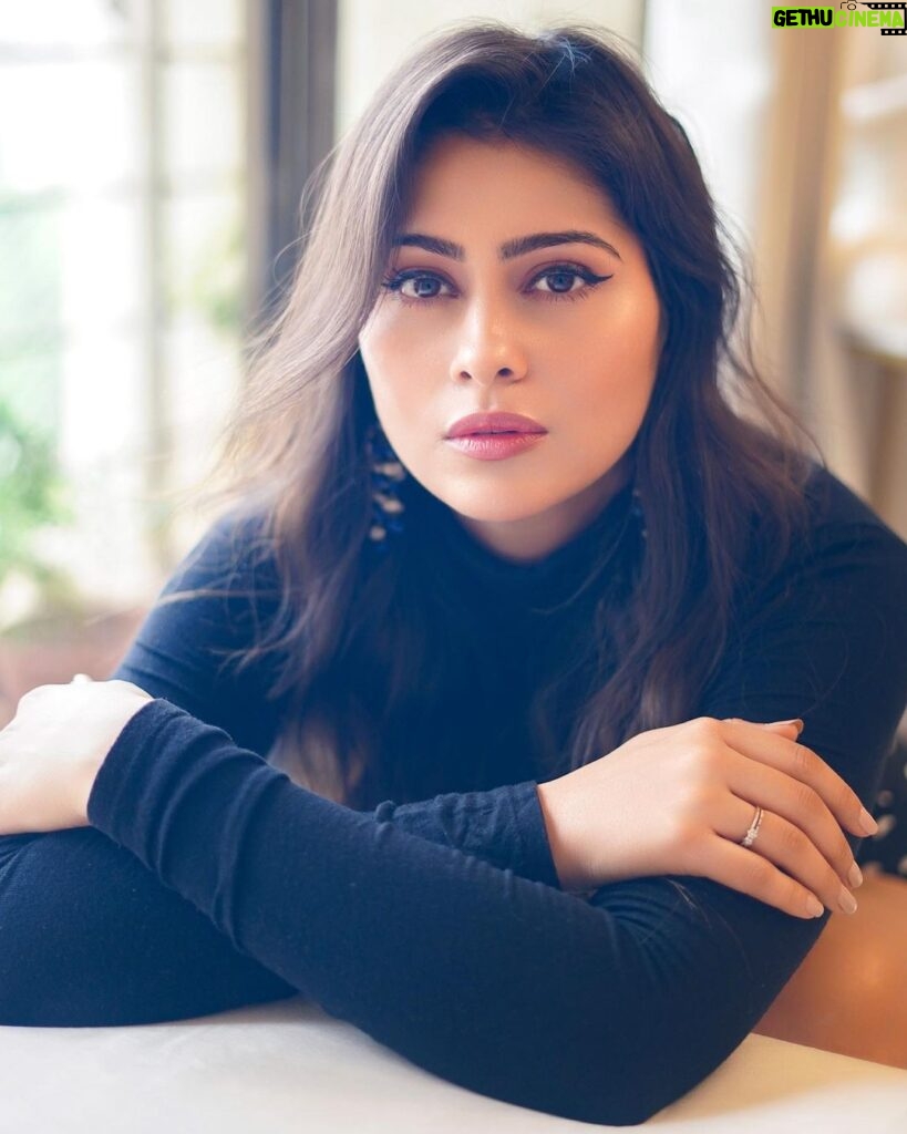 Aparna Dixit Instagram - Be at peace knowing you have a good heart and pure intentions. Keep it intact not for anyone else but for your own self. 🤍 . . . 📷 @sudopicia HMU @makeupstorybyroma