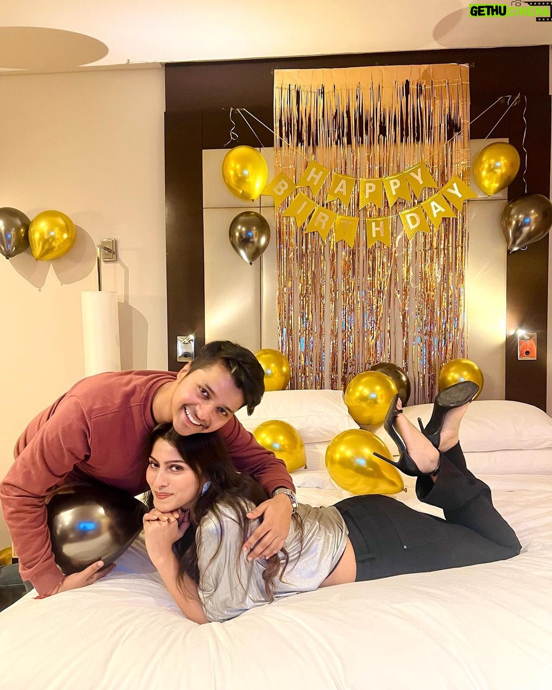 Aparna Dixit Instagram - Happy birthday didaaaa β€οΈ Ap dekhte dekhte kitne badi hogai ho π
ππ€£ - joke hai i wish you the best year ahead it will be best year because i will be there by your side ππ @aparnadixit2061 POV - From now never complain that i donβt give you gifts π love you #Iykyk JW Marriott Mumbai Juhu