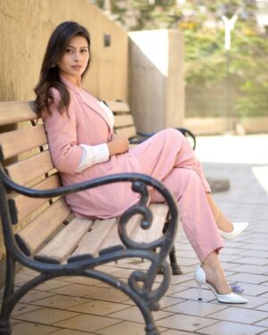 Aparna Dixit Instagram - Train your mind to have more faith than fear. ✨
.
Shot by @shutterjuicestudio 
Wearing @shop.dlanxa 
Styled by @styling.your.soul