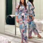 Aparna Dixit Instagram – This super comfy set by @athenalifestyle.in 
Styled by @styling.your.soul