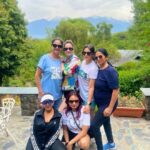 Aparna Dixit Instagram - The simple life.🏔️♥️🧘‍♀️ Just few close friends, fresh air, happy thoughts and a lot of laughter. Andretta, Himachal Pradesh