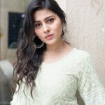 Aparna Dixit Instagram - Everything you do, comes back to you! Do good. Be good.