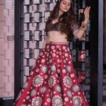 Aparna Dixit Instagram - Iiiissshh💗 Any body here with bairi piya😉 Shoot Concept & Creative Direction: @thebridesofindia @mansidhanak Makeup by : @mallika_bhat Hair by: @makeupbypompy Makeup products: @Nourrbymallikabhat On set styling: @stylebysugandhasood Location: @westinmumbaipowai 📍 Outfit: @rockystarofficial Production: @mansidhanak @vinavb @mehtaakshit Videography by: @craftingemotions Jewellery: @rimayuO7 The Westin Mumbai Powai Lake