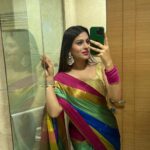 Aparna Dixit Instagram – Six yards of elegance. ✨ 
To finally learning how to drape my own saree♥️