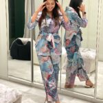 Aparna Dixit Instagram – This super comfy set by @athenalifestyle.in 
Styled by @styling.your.soul