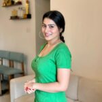 Aparna Dixit Instagram - Back to the gram life 💚