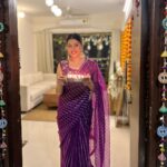 Aparna Dixit Instagram - ✨🪔 शुभ दीपावली 🪔✨ Outfit @sheelasuthar.in PR @mad.micron_ Styling @littlepuffsofhappiness @_vaishnavii.3011