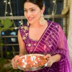 Aparna Dixit Instagram - ✨🪔 शुभ दीपावली 🪔✨ Outfit @sheelasuthar.in PR @mad.micron_ Styling @littlepuffsofhappiness @_vaishnavii.3011