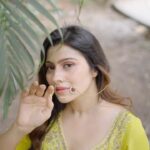 Aparna Dixit Instagram - Your Diwali treat 🪔🪔 Wishing you all a very Happy Diwali Outfit @houseofsupriya X @consult_shalika Stylist @styling.your.soul HMU @makeupstorybyroma Captured by @rohitgaikwadfilms #happydiwali