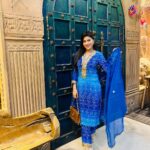 Aparna Dixit Instagram - Patakha season 🧨 Are your Diwali looks sorted ?? 🪔 Wearing @bunaai Styled by @stylebysugandhasood