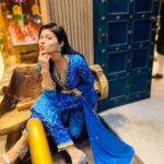 Aparna Dixit Instagram - Patakha season 🧨 Are your Diwali looks sorted ?? 🪔 Wearing @bunaai Styled by @stylebysugandhasood