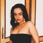 Apoorva Arora Instagram – Straight outta Alisha Chinai era