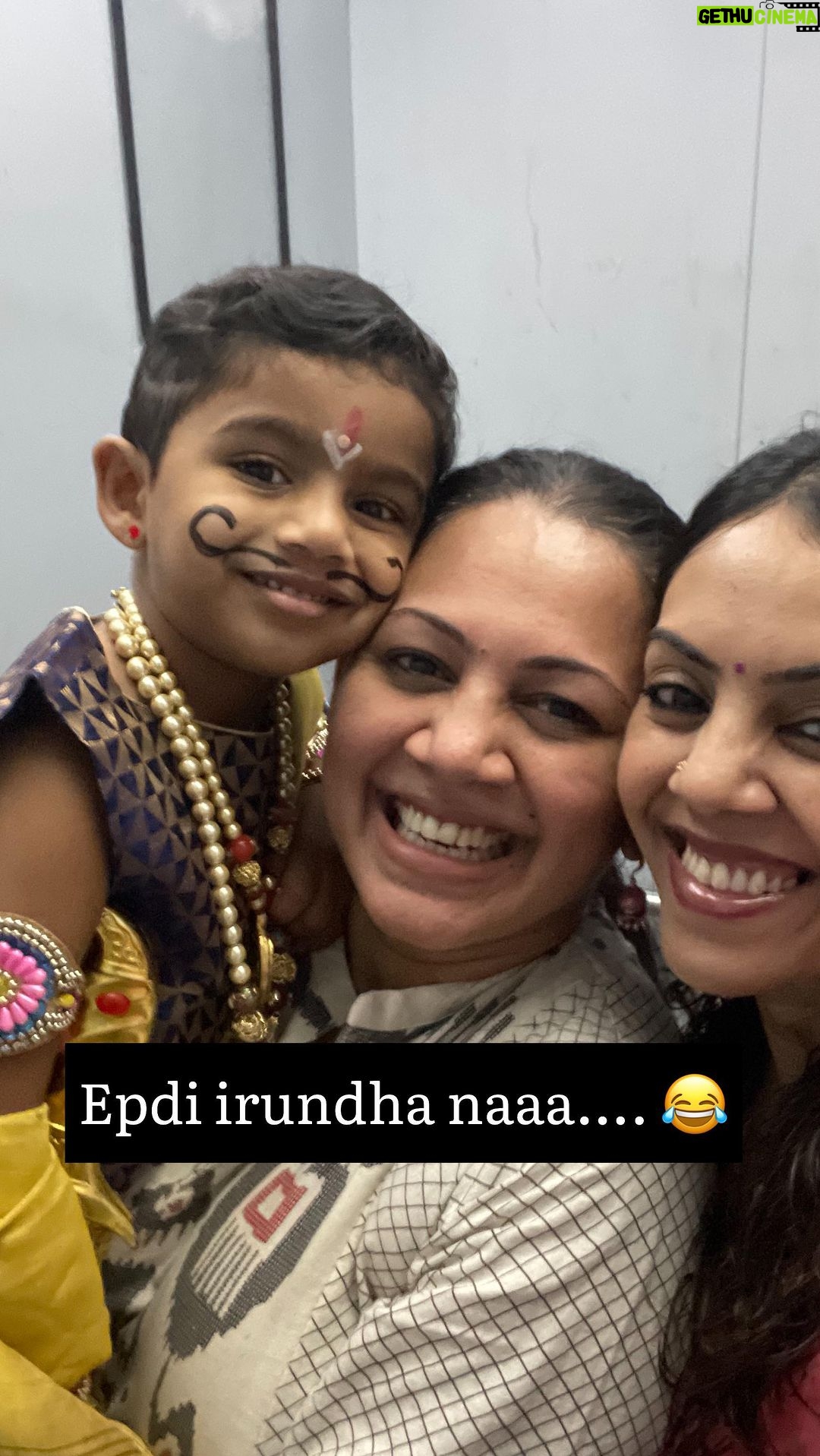 Archana Chandhoke Instagram - Epdi irundha na ipdi aaitten…. 😂😂😂 Bahubali vs. Pulikesi 😂 Behind the scenes of the fancy dress competition that happened at Aaru’s school @swrlacademy 😄 Thanks @archanachandhoke for curating the perfect look (both before & after) 😂😂😂 #toddler #toddlerlife #toddleractivities #fancydress #playschool #playschoolactivities #momblogger #mominfluencer #motherhood #toddlermom Chennai, India