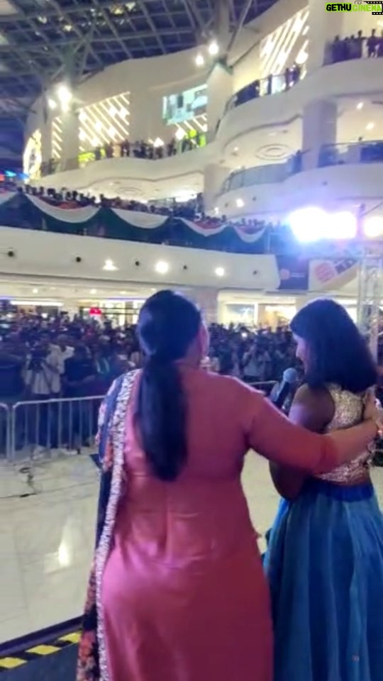 Archana Chandhoke Instagram - Archana-na amarkalam thaane 😉❤️❤️ Saregamapa Lil Champs Mega Jamming Session | Now Happening. Venue: The Marina Mall | OMR,Chennai. #SaregamapaLilChamps3 #SaregamapaLilChamps #MegaJammingSession #TheMarinaMall #zeetamil