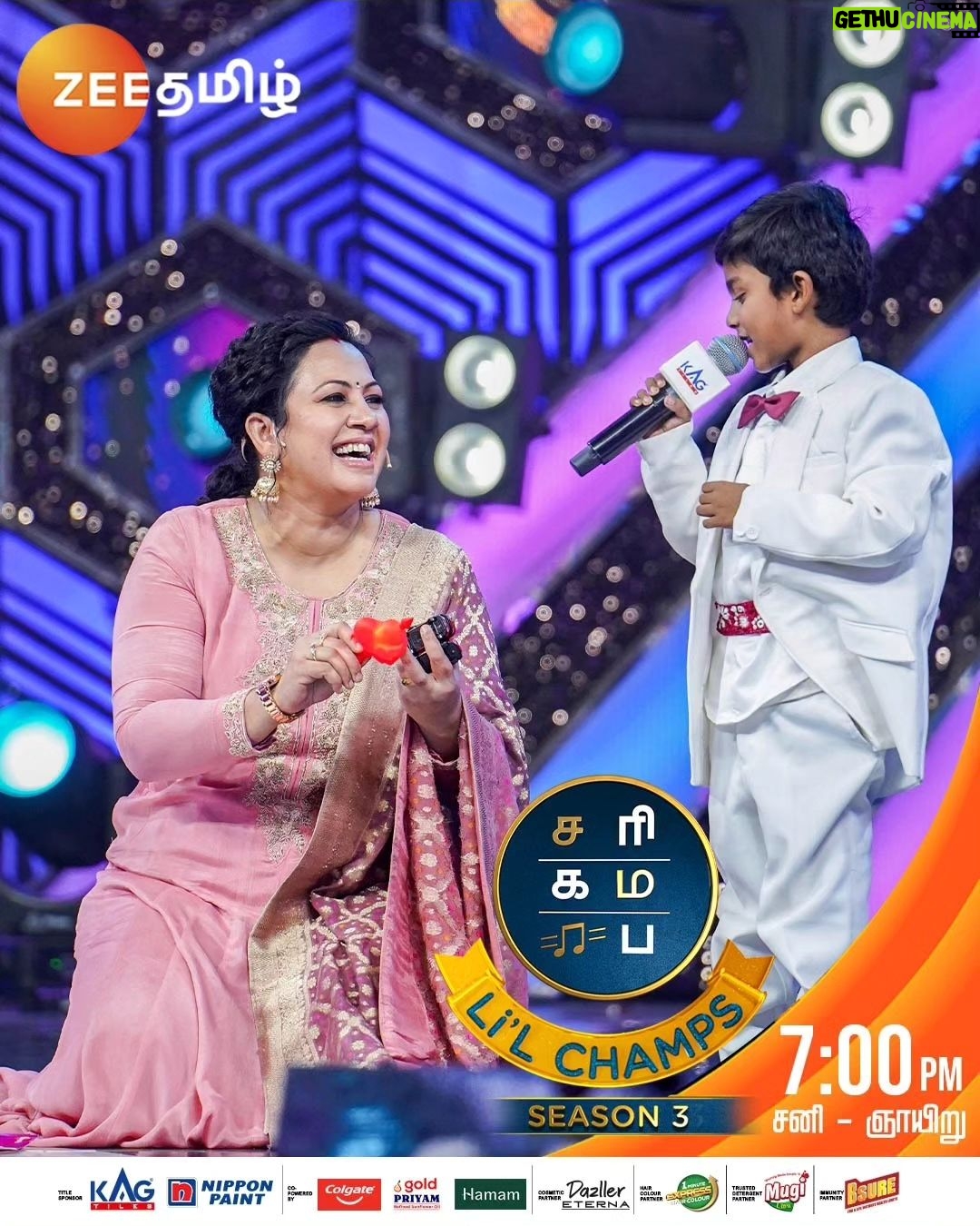 Archana Chandhoke Instagram - Moments like this 😌🤌🏻❤️ Saregamapa Lil Champs | Seniors Vs Juniors Round | Sat & Sun at 7pm. #SaregamapaLilChamps3 #SaregamapaLilChamps #Archana #Abhirami #Saindhavi #SriNivas #Haricharan #adhav