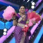 Archana Chandhoke Instagram – The week that was on #Saregamapa.. 

The folk round was so much fun and love .. and music was keeping us all happy!! When work is like a party, life can’t be better!! ❣️❣️

Catch us this weekend at 7pm on @zeetamizh for the SeniorJunior round for another extraordinary dash of music and fun unlimited ❣️

Outfit – forever my fav @roshanlals_chennai 

Styling – @makeupibrahim 

Hair makeover – @yasinhairstylist 

Drapist – @anusareedraper 

And for those million people who asked me about the jewellery – please reach out to the amazing @kayels_creations for that stunning piece of terracotta!! I even had a jewellery store asking me for a pic!! It was just that amazing !!

And those phenomenal candid pics by the amazing @jagdish_off