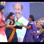 Archana Chandhoke Instagram – Gift Box Decent-ஆ Open பண்ணனும்னு அவசியம் இல்லலா 🤣 – Archana Akka Mass Speech on Stage

#archana #zaaravineet #ssmusic #23yearsofarchana