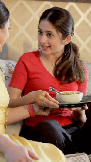 Archana Chandhoke Instagram - A mother always knows her kids the best, loves them the most and always does what is in their best interest. 
I always know just what will make my kid’s day - Veg ATTA MAGGI. It’s delicious and healthy, thanks to the benefits of 100% ATTA, colourful vegetables, and 20 spices. 
VEG ATTA MAGGI, BIN MAANGE MILEGI! @maggiindia 

#Maggi #VegAttaMaggi #binmaangemilegi #Ad #sponsored