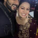 Archana Chandhoke Instagram - Gap-la fun uh...!!!🤳😎 Saregamapa Lil' Champs Season 3 | Grand Finale Live | Now Showing #SaregamapaLilChamps #SaregamapaLilChampsSeason3 #GrandFinale #Archana #RJVijay #ZeeTamil