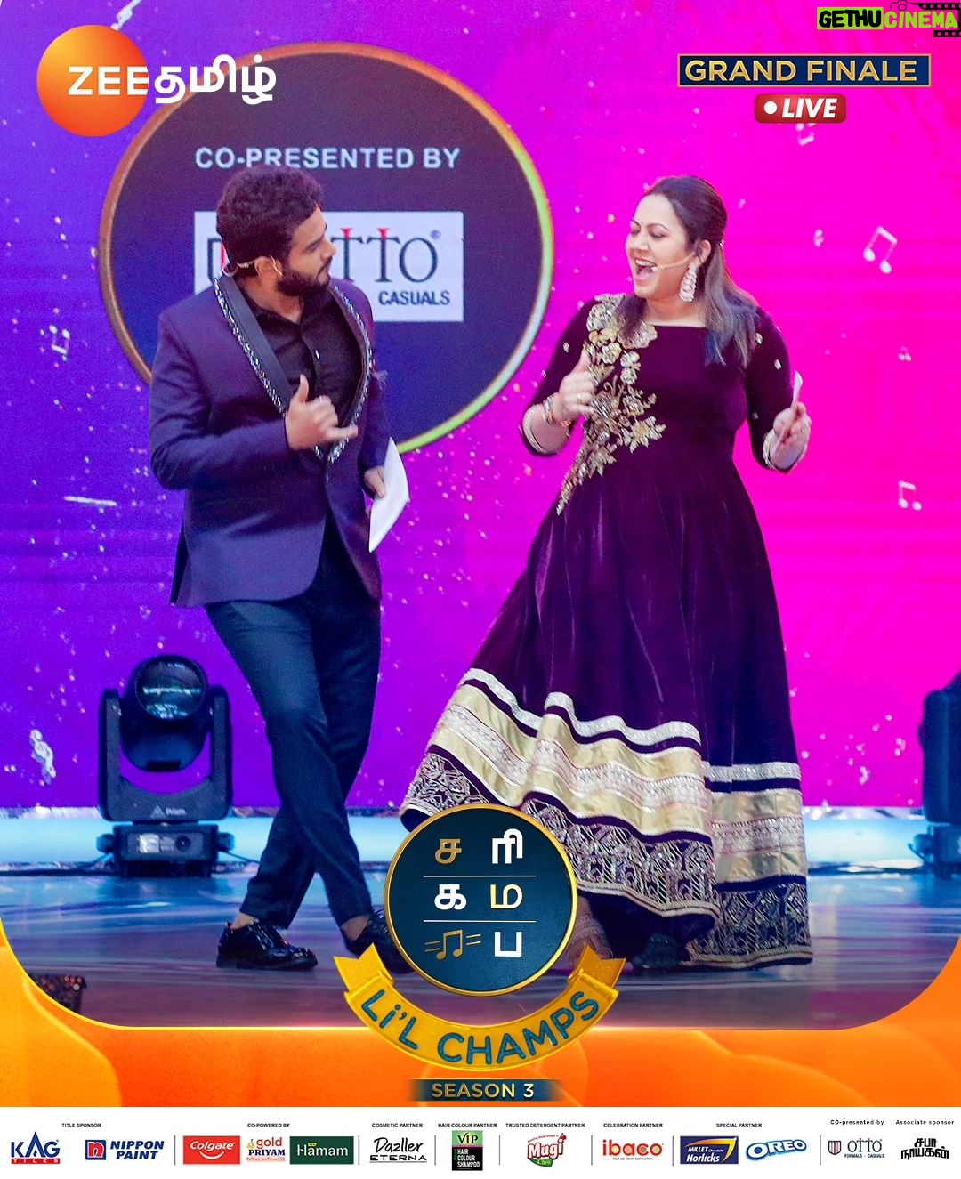 Archana Chandhoke Instagram - Jam Illama Bun illa...Anchors illama FUN illa...!!!🥳🔥 Saregamapa Lil' Champs Season 3 | Grand Finale Live | Now Showing #SaregamapaLilChamps #SaregamapaLilChampsSeason3 #GrandFinale #ZeeTamil