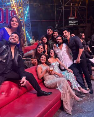 Archana Gautam Instagram - Meri Khatron ke Khiladi season 13 ki journey bhut kamal ki thi , I enjoyed and thank you so much my all fans and @colorstv or @itsrohitshetty sir yeh aapke pyaar ke Bina Adhuri thi 🙏🏻🙏🏻🙏🏻 
Styling by - @stylebysaachivj 
Makeup & Hair - @abhishekindu 
Outfit: @estrella_luxurycouture
Jewellery: @azotiique 
Team: @sanzimehta777  @styledbynikinagda