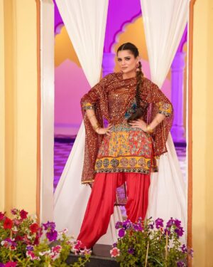 Archana Gautam Instagram - Suit suit jachata 🫶🏻❤️ #archanagautam #punjabi #punjabisongs #punjabisuits #punjabikudi 
Photo edit by - @rahuleditingstudio
