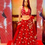 Archana Gautam Instagram – सपना एक देखों,
मुश्किलें सौ आएगी,
वह पल बहुत सुंदर होगा,
जब कामयाबी शोर मचाएगी.. 
styling by – @stylingcityy 
outfit by – @krupa_jain
Event – @ballyscasinocolombo #archanagautam #indianwedding #indiangirl Colombo, Srilanka
