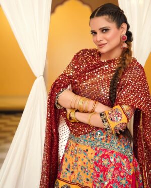 Archana Gautam Instagram - Suit suit jachata 🫶🏻❤️ #archanagautam #punjabi #punjabisongs #punjabisuits #punjabikudi 
Photo edit by - @rahuleditingstudio