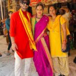 Archana Gautam Instagram - Khatro se ladne ke liye meri dono maao ka ashirwaad hona bhut jaruri hai.. 🙏🏻🙏🏻🙏🏻 Jai Mata di @sunita_gautam05 India
