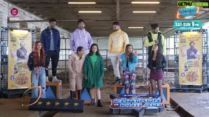 Archana Gautam Instagram - Hamari girls ka dostana hi alag hai! 😂 Dekhiye #KhatronKeKhiladi, harr Sat-Sun raat 9 baje, sirf #Colors par. #KKK13 #KhatronKeKhiladi13 @itsrohitshetty @msarenaofficial @archanagautamm @aisharma812 @nyra_banerjee