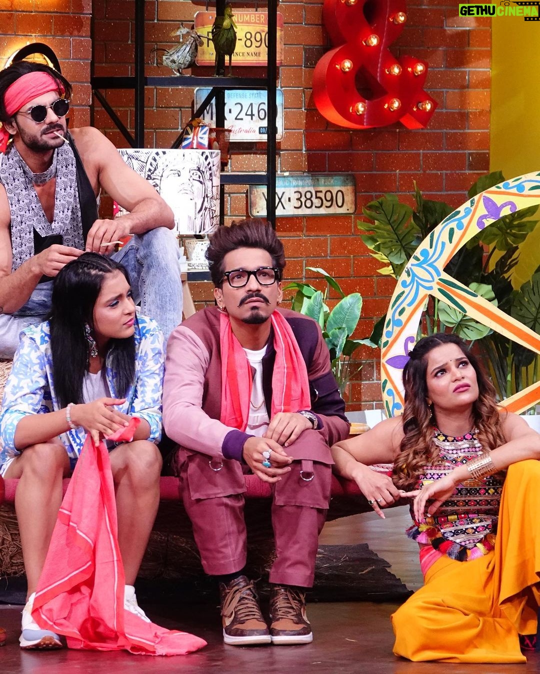 Archana Gautam Instagram - Entertainment ki Raat Housefull #entertainmentkiraathousefull Outfit by - @jharnajana Makeup & Hair - @abhishekindu Mumbai, Maharashtra