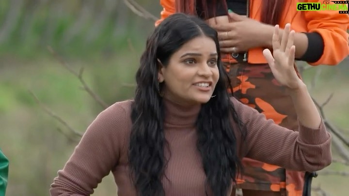 Archana Gautam Instagram - Archana ne banaaya ek mazedaar juice, would you try this recipe at home?🥤 Dekhiye #KhatronKeKhiladi, harr Sat-Sun raat 9 baje, sirf #Colors par. #KKK13 #KhatronKeKhiladi13 @itsrohitshetty @shivthakare9 @aisharma812 @rashmeetkaur @soundousmoufakir @sheezan9 @dinojms @shahdaisy @arjitaneja @archanagautamm @nyra_banerjee @nzoomfakih