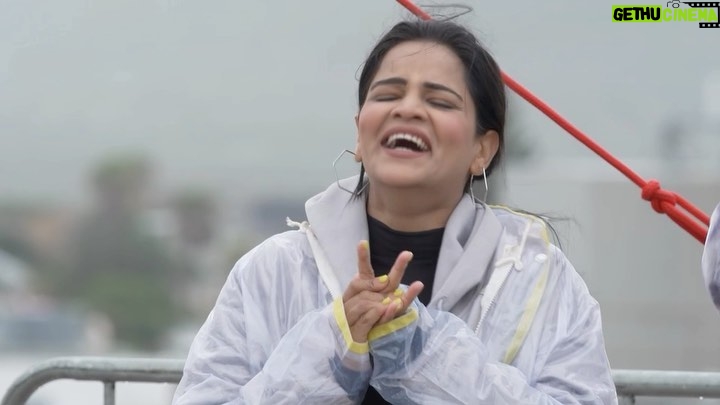 Archana Gautam Instagram - Archana ke skills ki ho rahi hai charcha. Do you think she can be a great ‘Director’?🎥 Dekhiye #KhatronKeKhiladi, aaj aur harr Sat-Sun raat 9 baje, sirf #Colors par. #KKK13 #KhatronKeKhiladi13 @itsrohitshetty @archanagautamm @aisharma812 @nyra_banerjee @rashmeetkaur @shivthakare9 @arjitaneja @soundousmoufakir @sheezan9 @shahdaisy