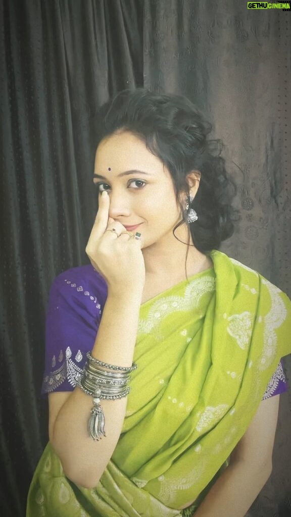 Archana Padhi Instagram - E TIKLI 💜 Diwana karuche ta? Make up @sai_beautyacademy ❤️ @ratharaazmusic 😍
