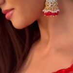 Archana Singh Rajput Instagram - A saree always makes you stand out in the crowd♥️ @officialgarrysandhu Mumbai, Maharashtra
