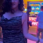 Archana Singh Rajput Instagram - “Never miss a chance to dance“ @kaka._.ji #shooting #shoot #music #musicvideo #newsong #tumhiho #archanasinghrajput