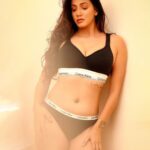 Archana Singh Rajput Instagram - My heart understands you♥️ #style #love #passion #cute #girl #fashioninsta #beauty #blogger #instapic #instadaily #instagood #instalike #archanasinghrajput #instagram#music #gratitude #actress #model #mumbai #india @rajput_archanasingh Mumbai - मुंबई