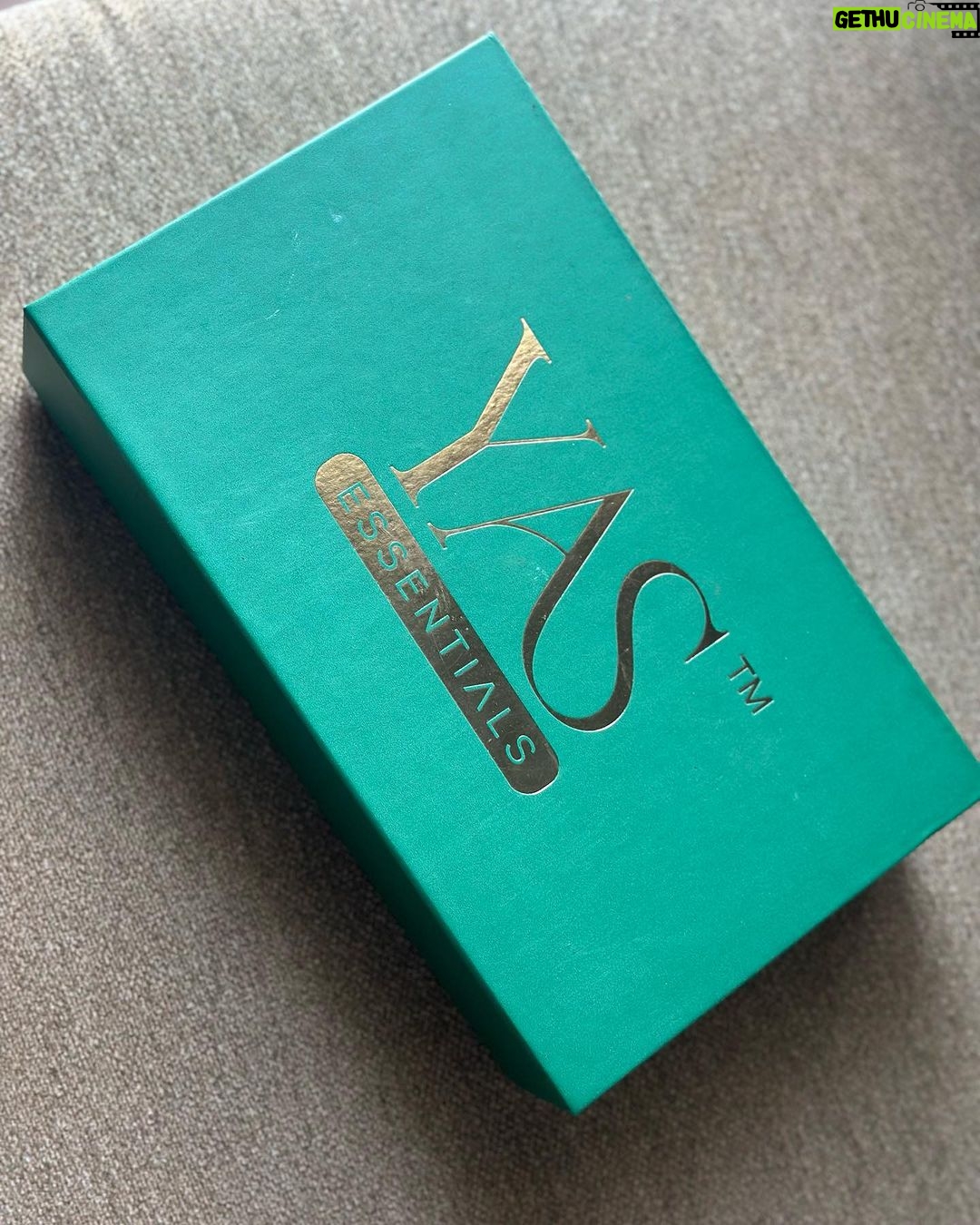 Archana Singh Rajput Instagram - “Skincare is not superficial because it’s healthcare. When you have beautiful skin it’s a sign that you have a healthy mind and body.” @yasessentialoils #skincareessentials #nourishyourskin #glow #glowskin #beautytips #lovemyself Mumbai, Maharashtra