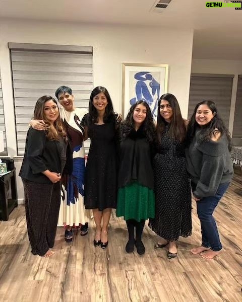 Archana Suseelan Instagram - Saturday night fun 🥰 @praveen2261