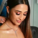 Ariah Agarwal Instagram - Jewellery is forever and a great investment too, which is why it's the best gift for Valentine Day❤️💍 I visited @orrajewellery Largest Diamond Bridal Jewellery Store at Andheri West, Mumbai Special Offers: 1. Get 25% OFF on Diamond Jewellery and you can also avail 0% interest EMI Facility. 2. Flat 25% OFF on Making Charges of 22KT Gold Jewellery 3. 100% Exchange Value on Old Gold Jewellery *T&C Applied Visit the ORRA Store *NOW* and make this Valentine's Day Special for your Loved Ones #ORRAAndheri #LargestDiamondJewelleryStore #ORRAJewellery #ORRA #ValentinesDay #ValentineWithORRA @orrajewellery