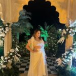 Ariah Agarwal Instagram - Wearing @kosha.couture for Indian Gatsby #adusheartgoesboom . . . Pushkar, Rajasthan.