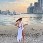 Ariah Agarwal Instagram - Beach day in @kairesortwear 🏝️👙☀️ . . . #kairesortwear #dubai #palmjumeirah #ariahlove FIVE Palm Jumeirah Dubai