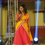Ariyana Glory Instagram - Every day is a new beginning. Treat it that way. Stay away from what might have been, and look at what can be." “Never underestimate the power you have to take your life in a new direction.” Happy Dasara 🤗 Costume @firoz_design_studio Styling @harinireddym