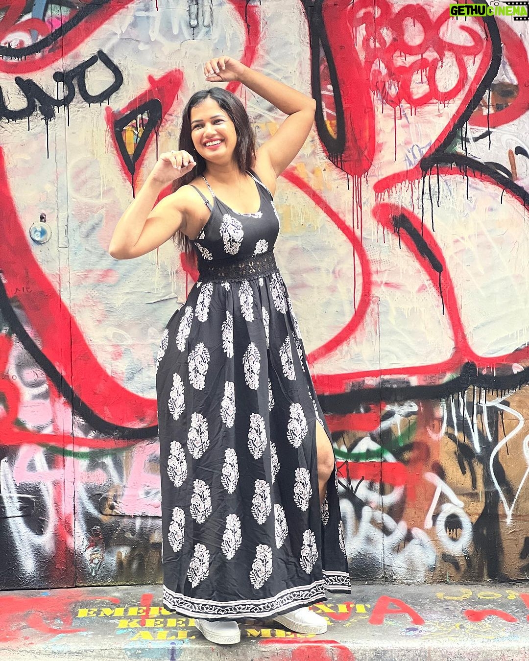 Ariyana Glory Instagram - #memories #ariyanaglory #ariyana #melbourne #australia #graffitiart #graffitylane Street Art Graffiti - Hosier Lane, Melbourne