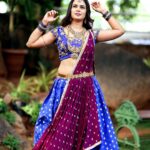 Ariyana Glory Instagram - Traditional fashion and looks never go out of style 🤗 Modern thinking, traditional look. ...😘 Jewellery @yuvi_collections Costume @firoz_design_studio Click by @venkat_photography_hyd
